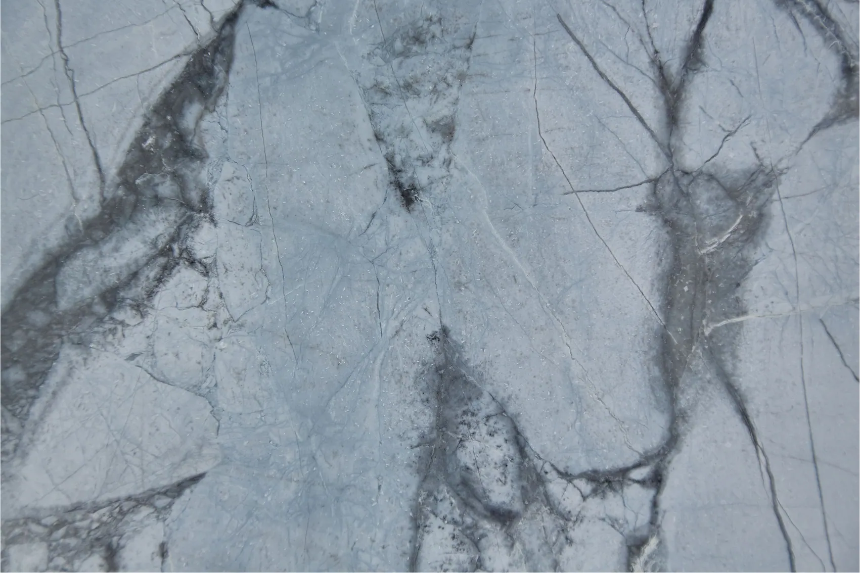 Инвизибл Блю