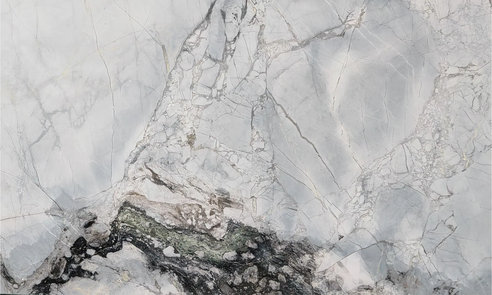 Инвизибл Блю